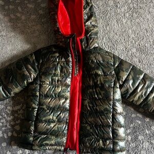 Sequoia Camouflage Puffer Jacket with orange Interior